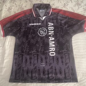 ajax-1996-1997-umbro-away-jersey