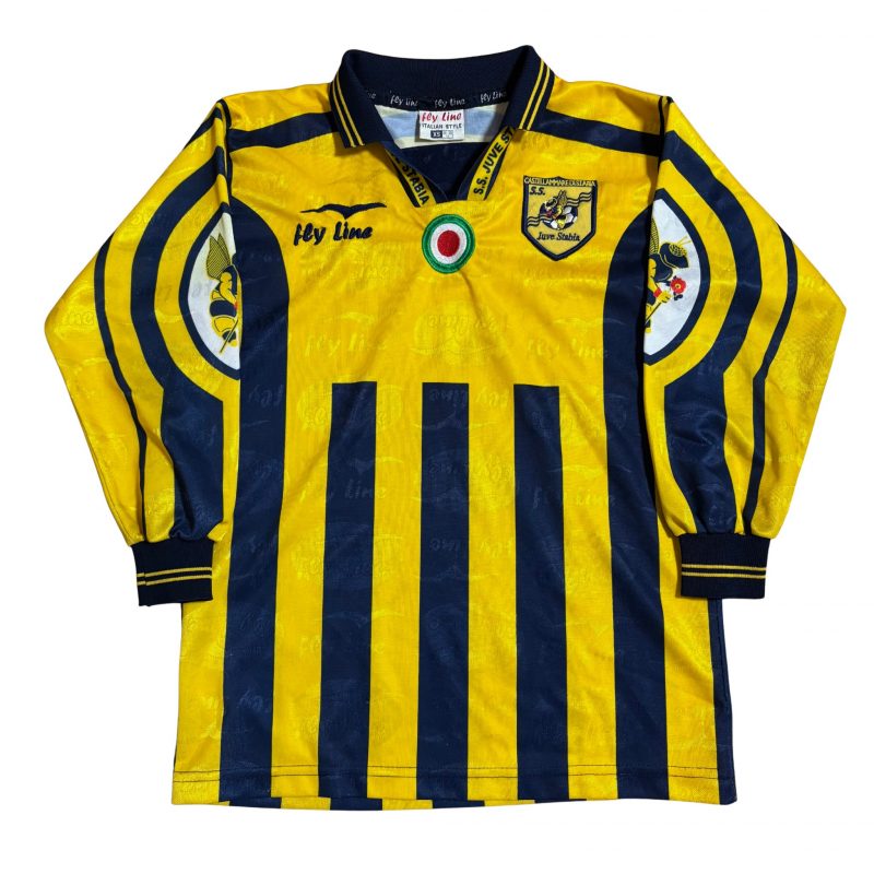 juve stabia-2004-2006-fly-line-home-jersey