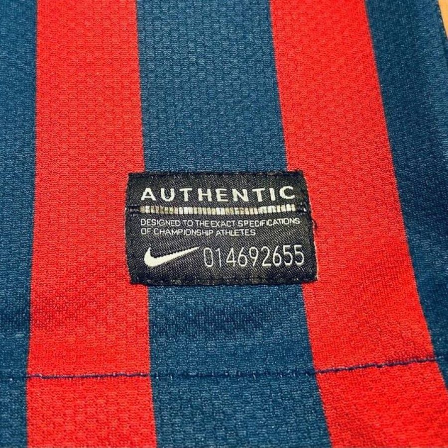 Barcelona-home-2011-2012-nike-jocktag
