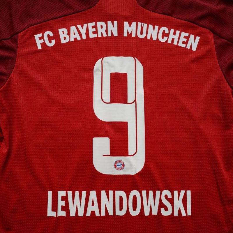 Bayern munchen 2021 2022 home player adidas red lewandowski