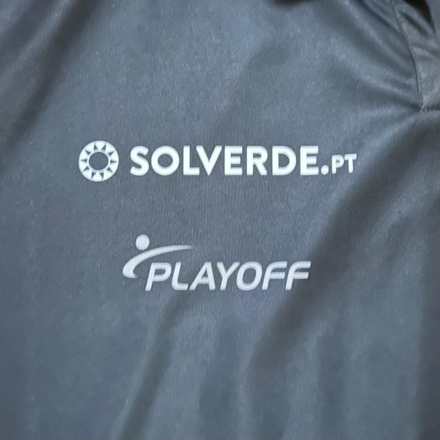 academica-coimbra-playoff-home-jersey-2021-2022-logo