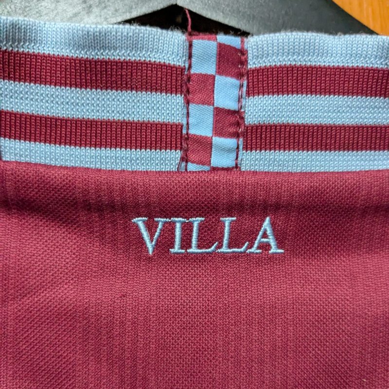 aston-villa-macron-2013-2014-home-3