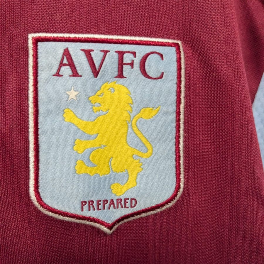 aston-villa-macron-2013-2014-home-6