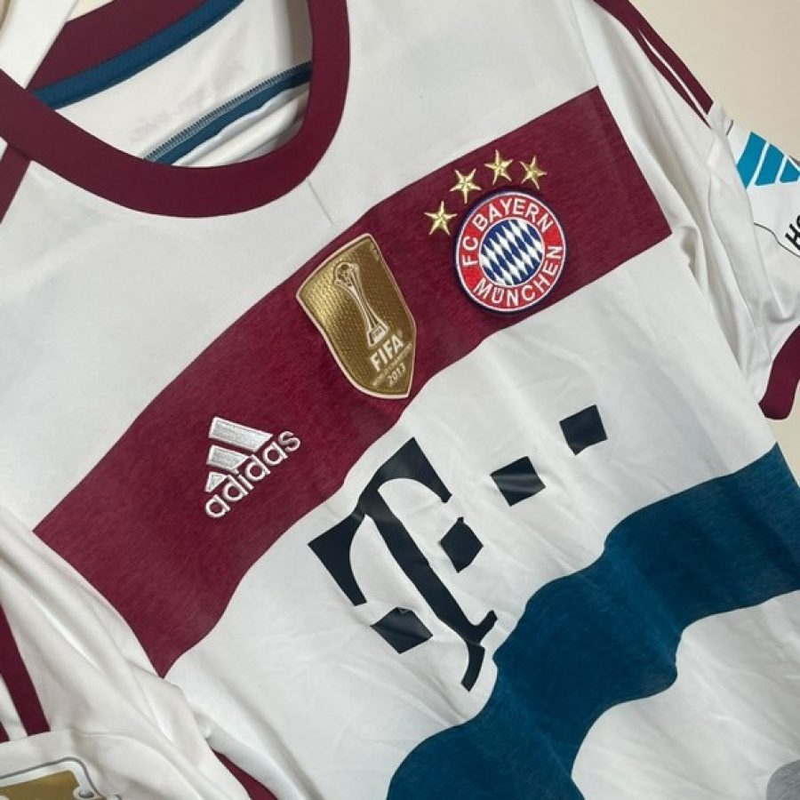 bayern-munchen-2014-2015-adidas-away-3