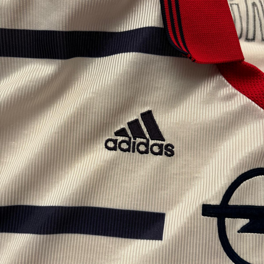 bayern munchen adidas away jersey 1998 2000 red white
