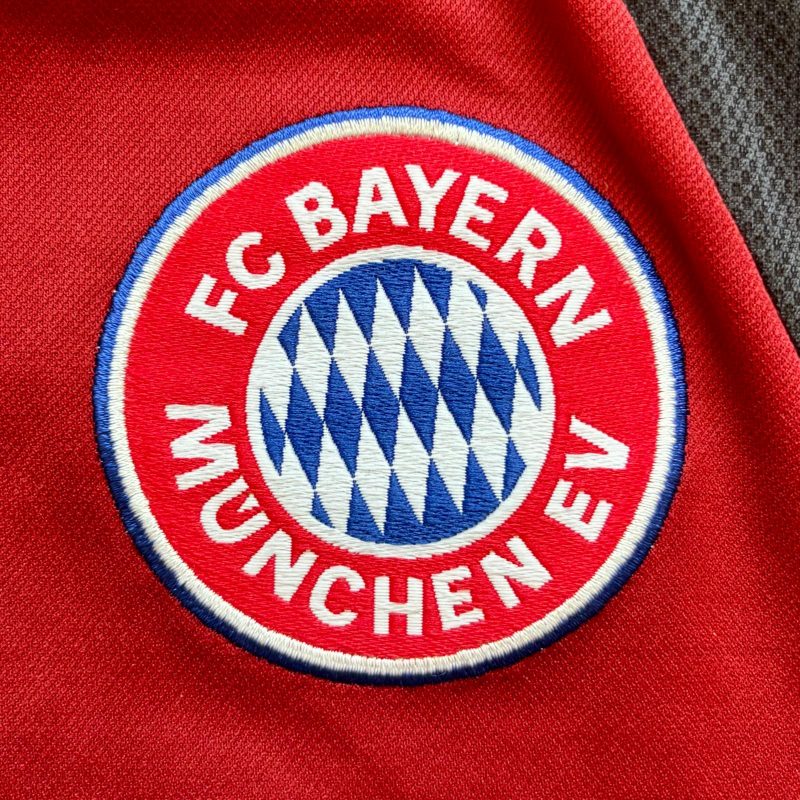 bayern-münchen-munich-2001-2002-adidas-home-5