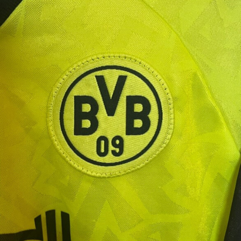 borussia-dortmund-1995-1996-home-nike-3