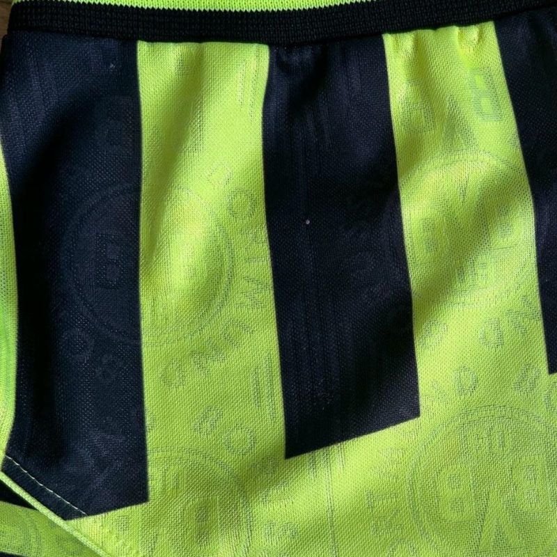 borussia dortmund home 1996 1997 nike bundesliga yellow