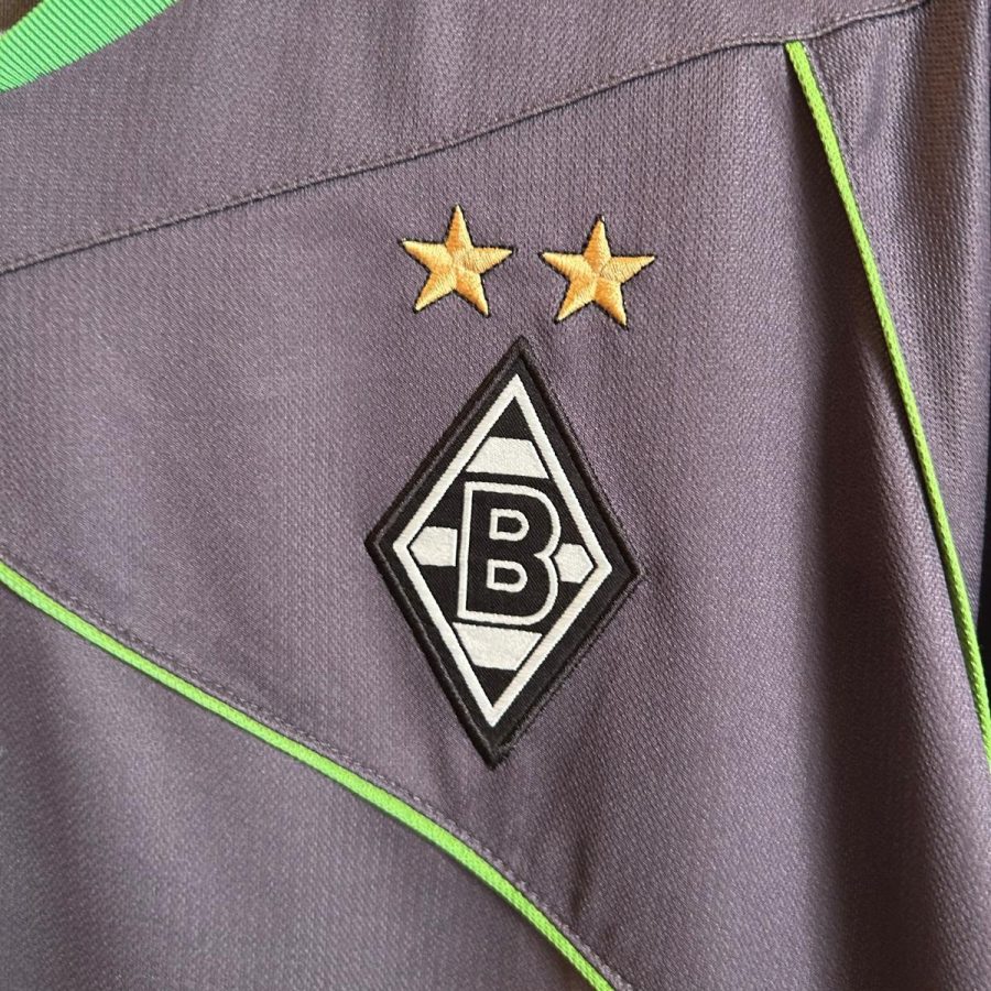 borussia-moenchengladbach-2011-2013-lotto-away-4