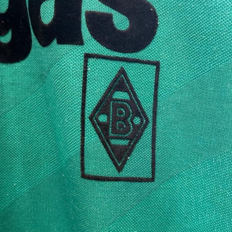 borussia-monchengladbach-1995-1996-puma-third-5