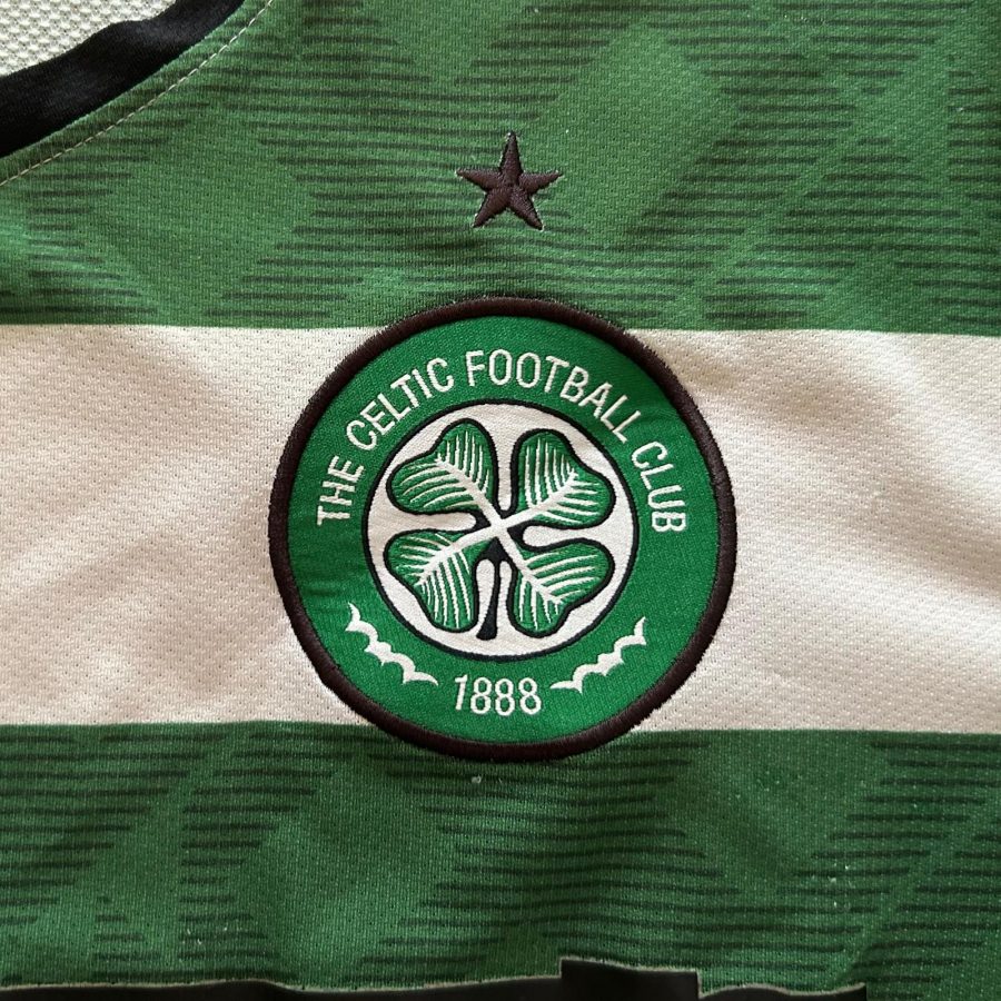 celtic glasgow nike home kit 2010 2012 green white tennents