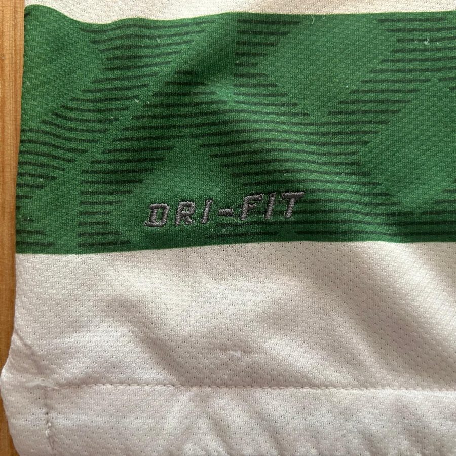 celtic glasgow nike home kit 2010 2012 green white tennents