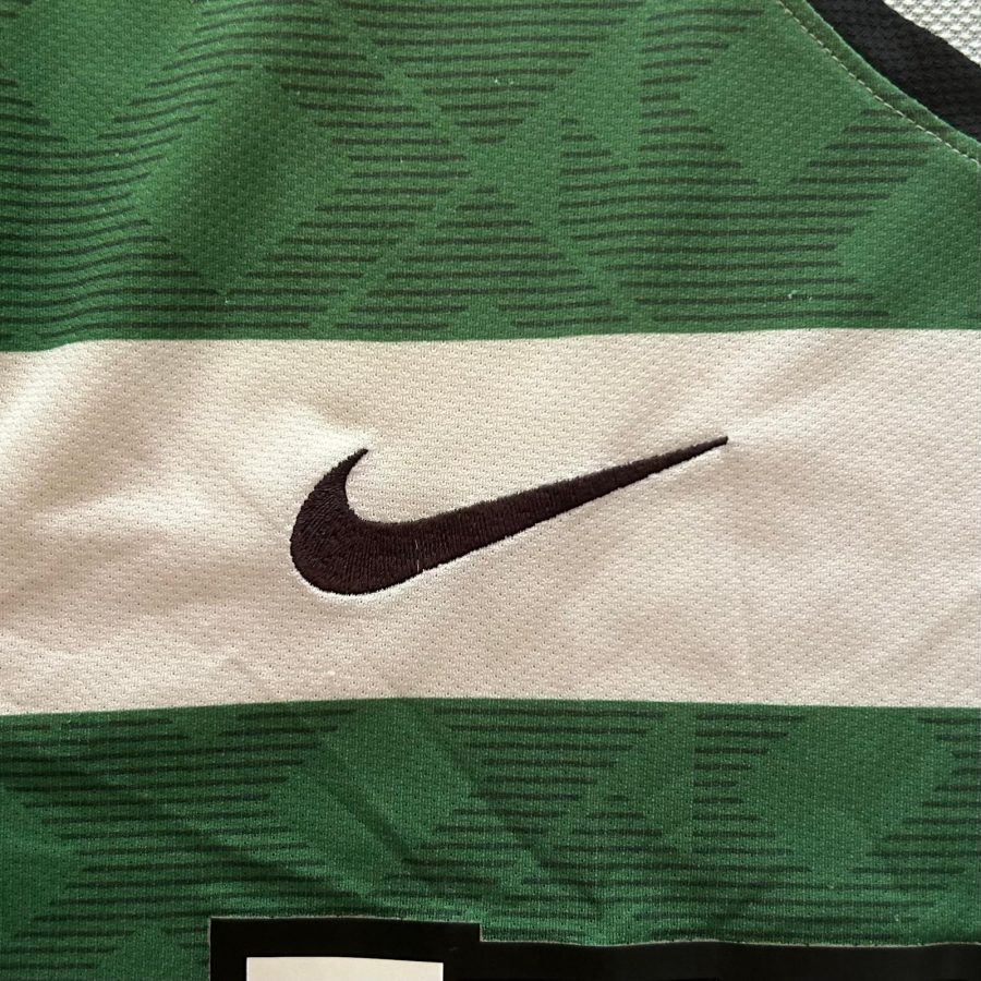 celtic glasgow nike home kit 2010 2012 green white tennents