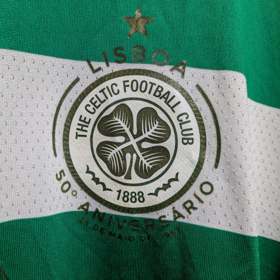 celtic-new-balance-home-2017-2018-crest