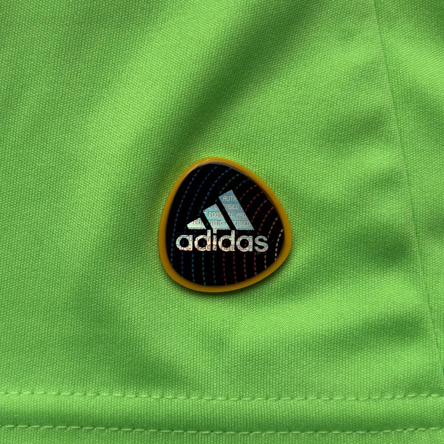 chelsea-adidas-third-jersey-2010-2011-jocktag