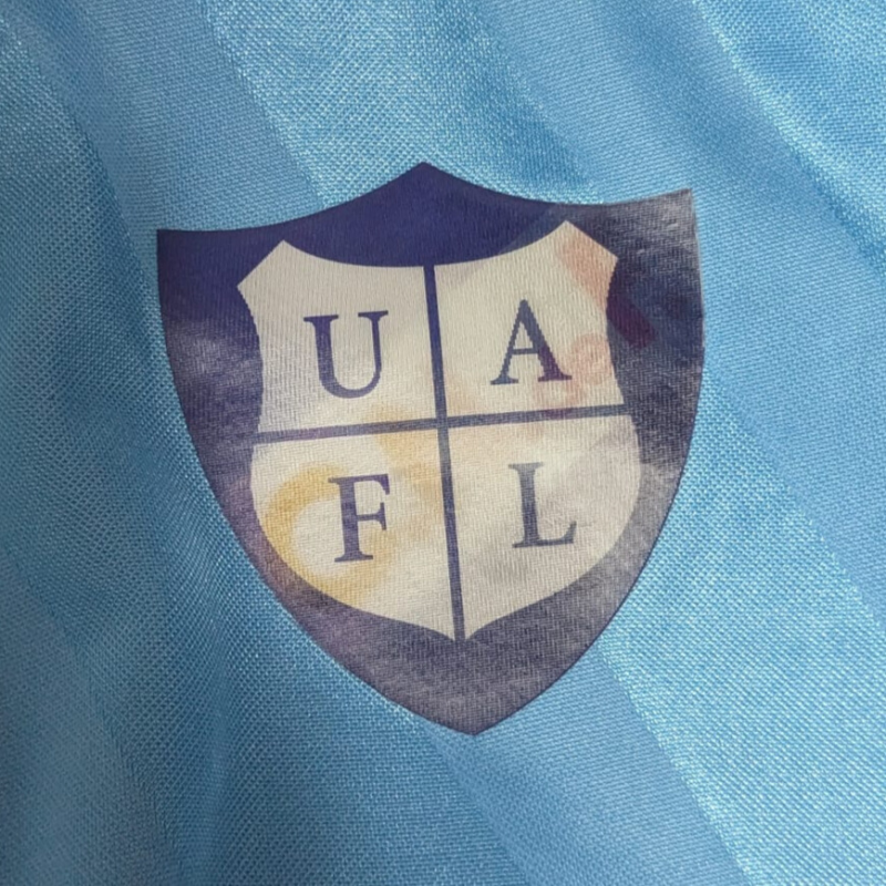 club-nacional-football-fourth-umbro-2023-det5 (1)