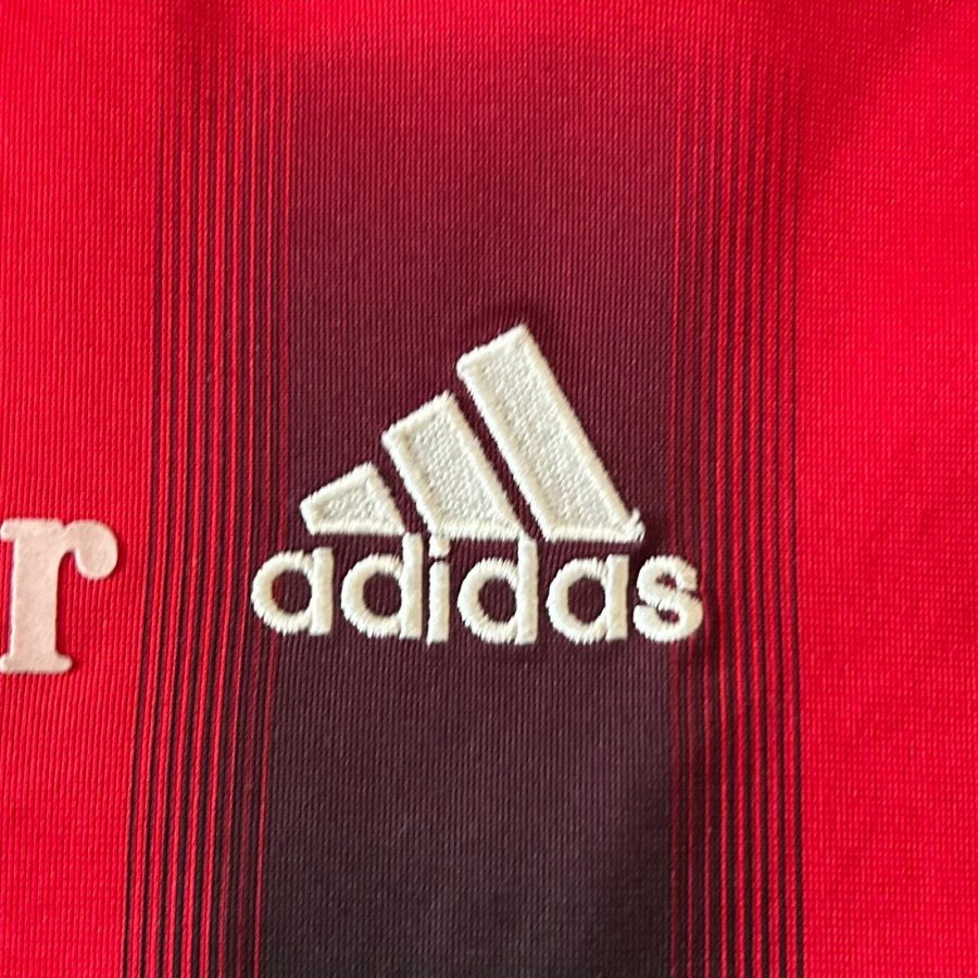 eag en avant guingamp home jersey adidas 2004 2005 red black