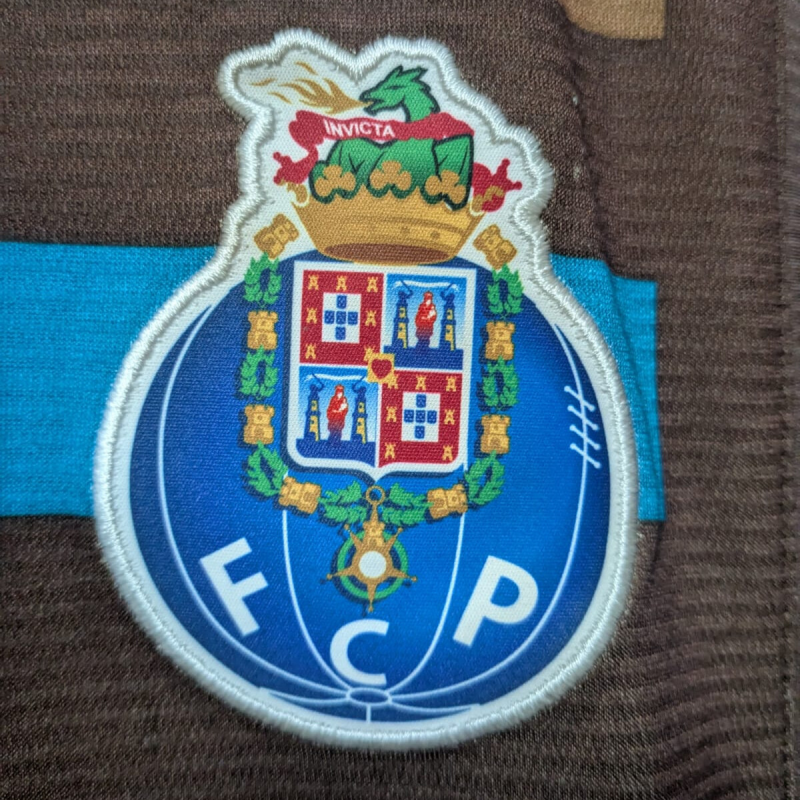 fc-porto-away-2015-2016-new-balance-1