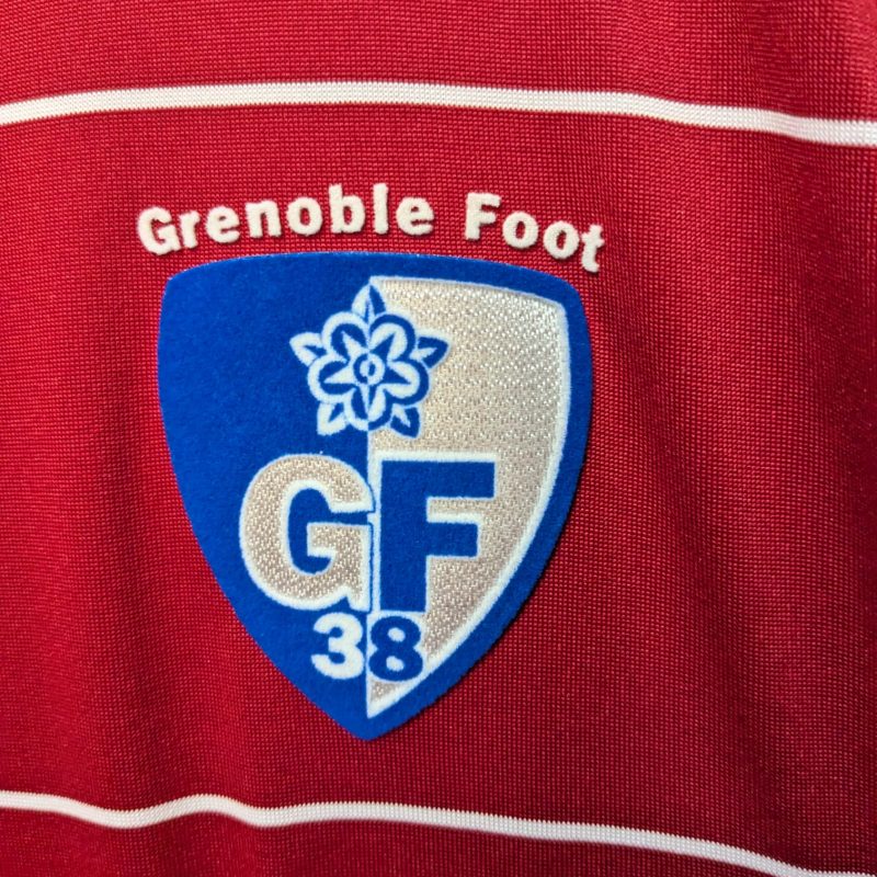grenoble-foot-38-nike-2009-2010-away-3