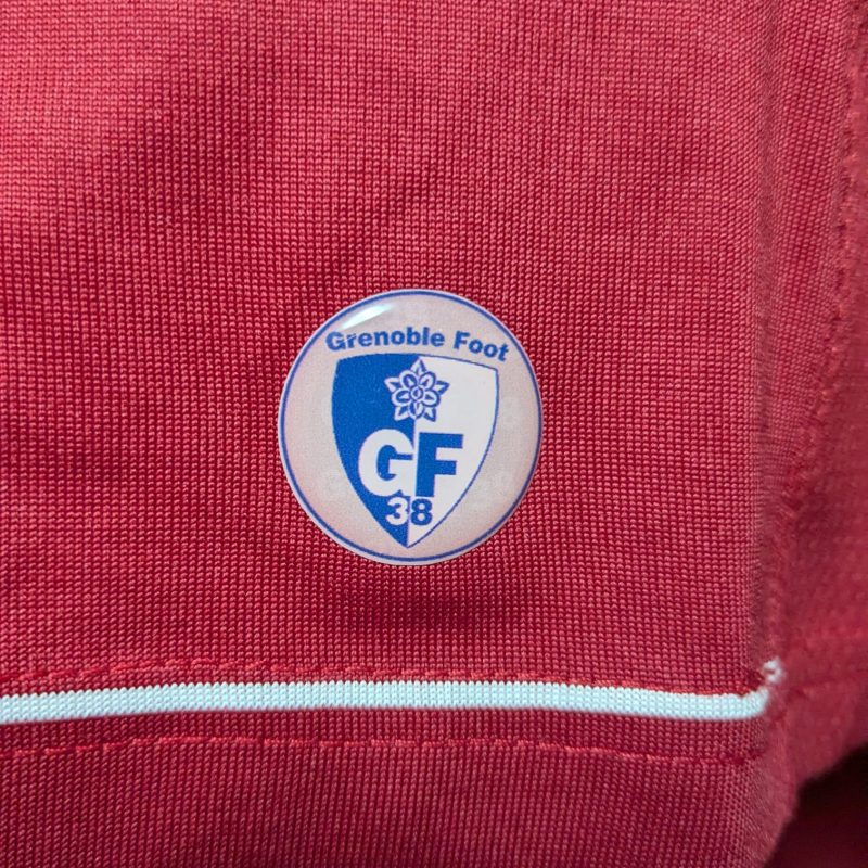 grenoble-foot-38-nike-2009-2010-away-7