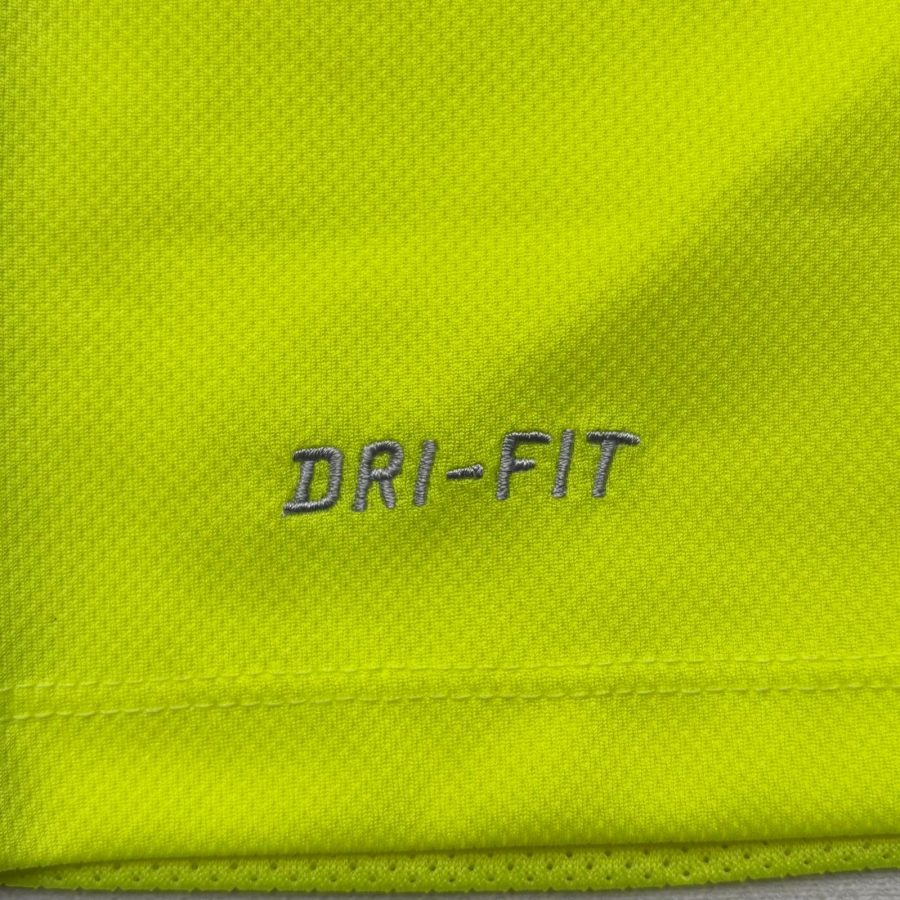 hellas-verona-2015-2016-nike-third-jersey-tech