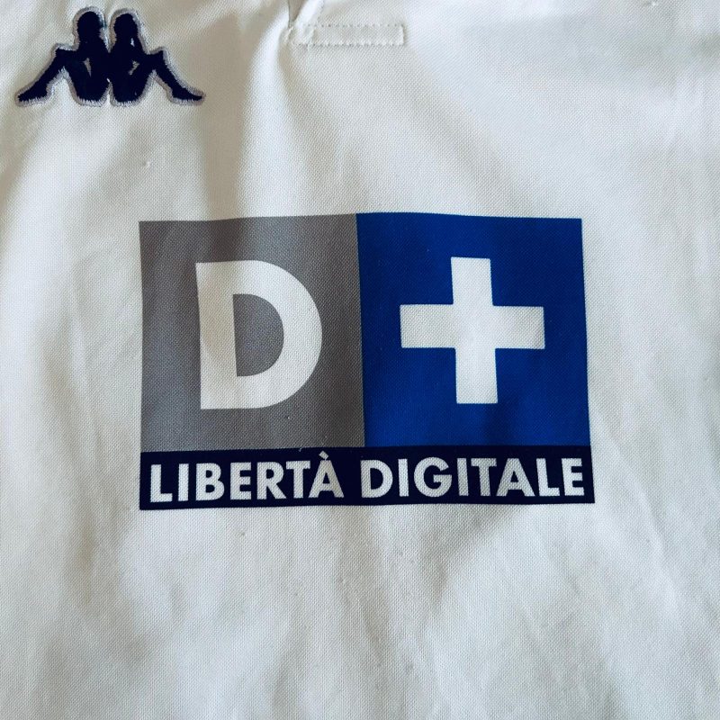 juventus kappa away jersey 1998 1999 white