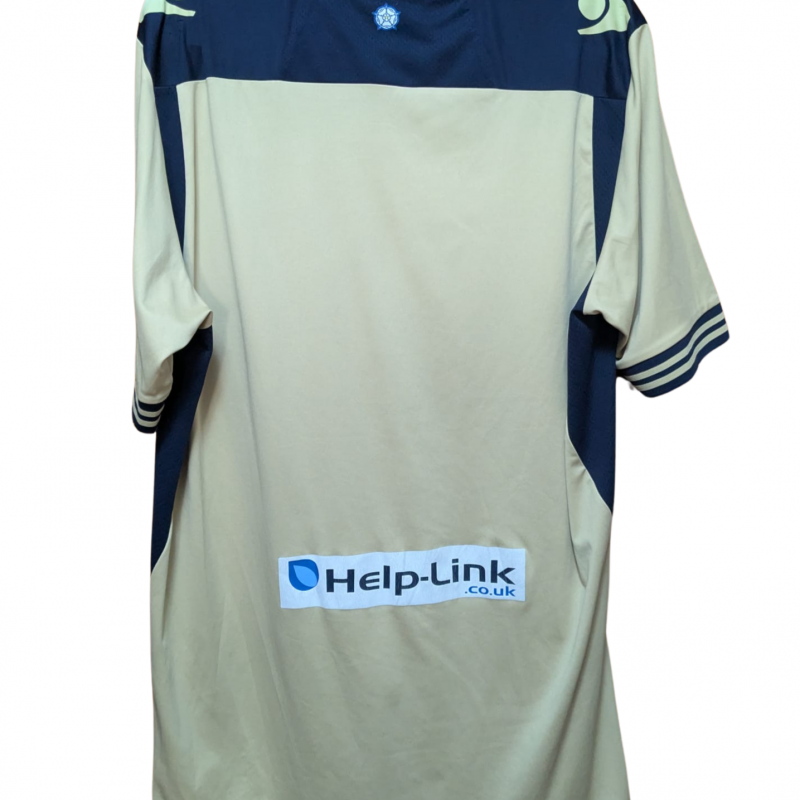 leeds-macron-2013-2014-away-4