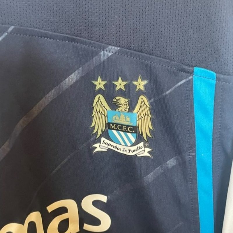 manchester-city-2005-2006-reebok-away-4