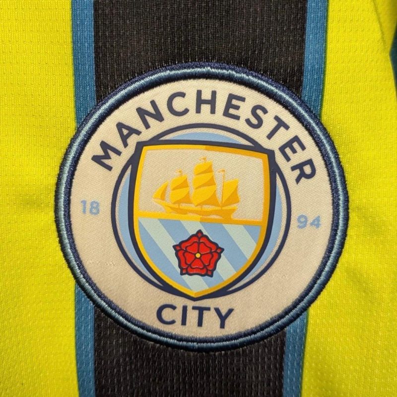 manchester-city-2024-2025-away-puma-3