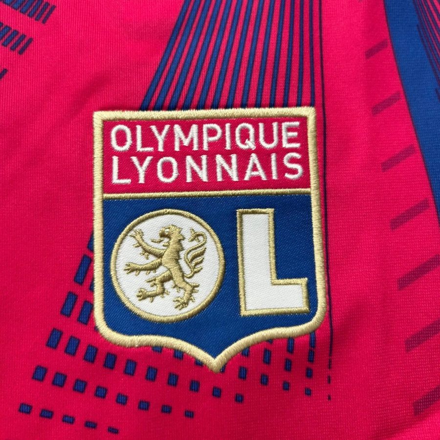 olympique-lyonnais-adidas-third-jersey-2011-2012-issued-crest