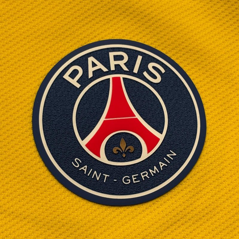 paris-saint-germain-psg-away-issued-2017-2018-nike-13