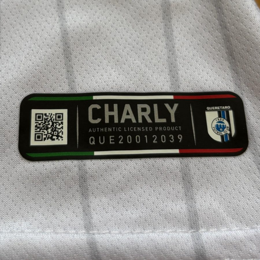 queretaro-2020-2021-away-charly-5