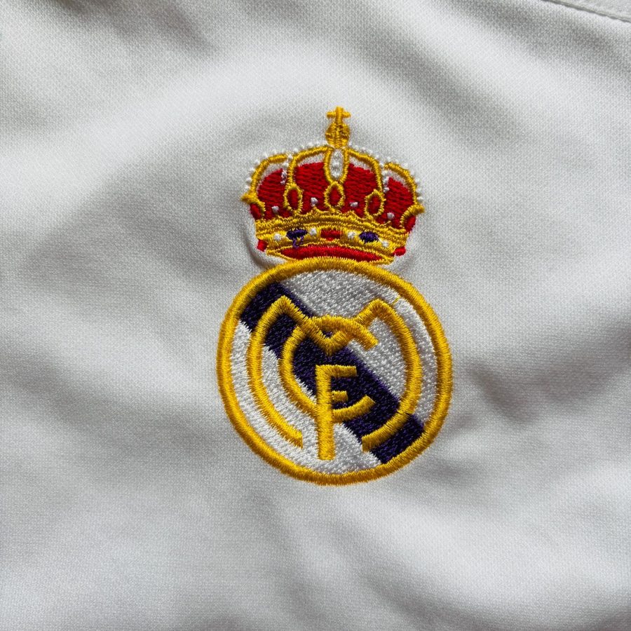 real-madrid-1994-1995-1996-kelme-home-4