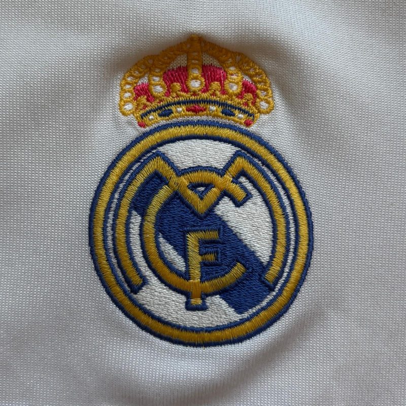 real-madrid-2008-2009-adidas-home-7