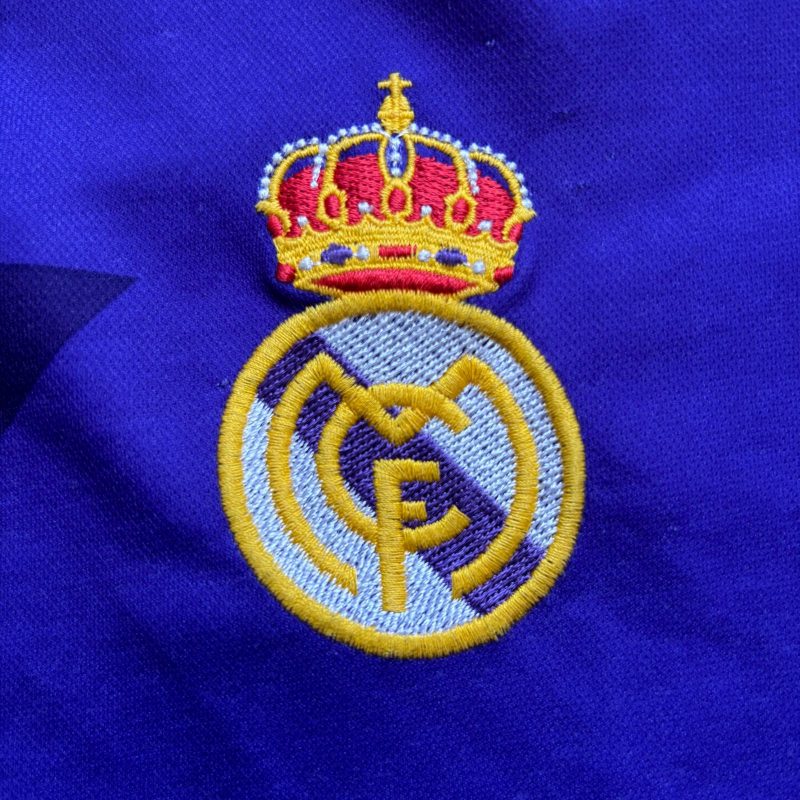 real-madrid-away-1994-1996-kelme-5