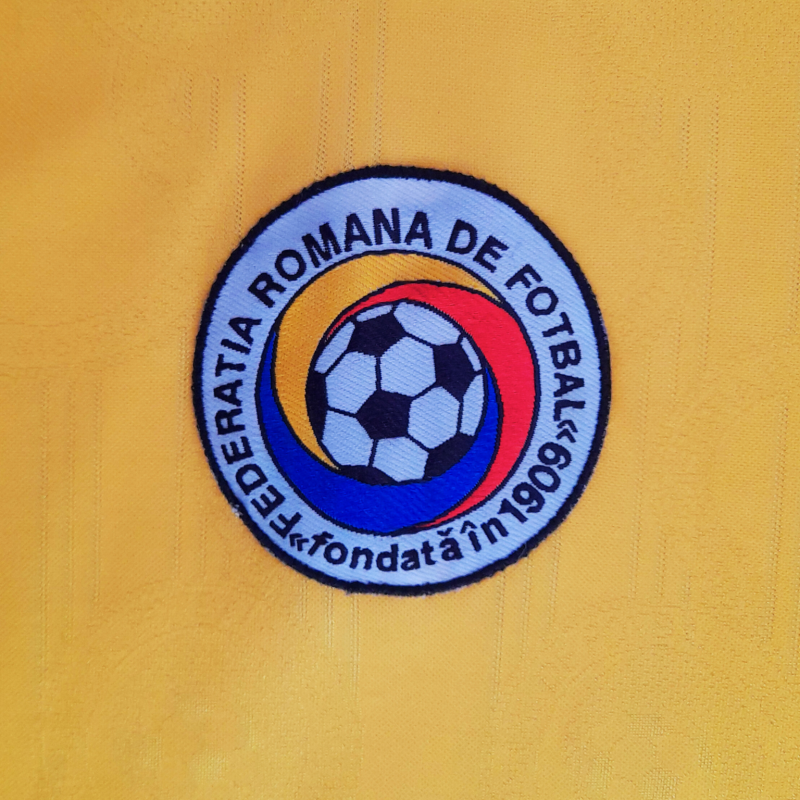 rumania-adidas-home-1996-3