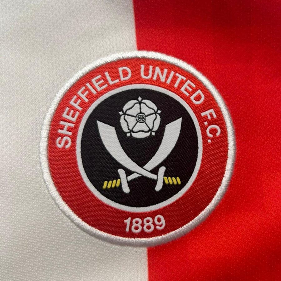 sheffield-united-adidas-home-jersey-2020-2021-crest