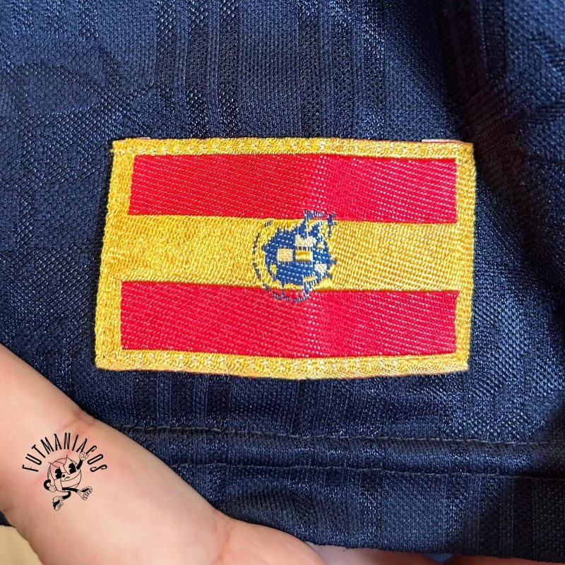 spain-away-jersey-adidas-1996-detail3