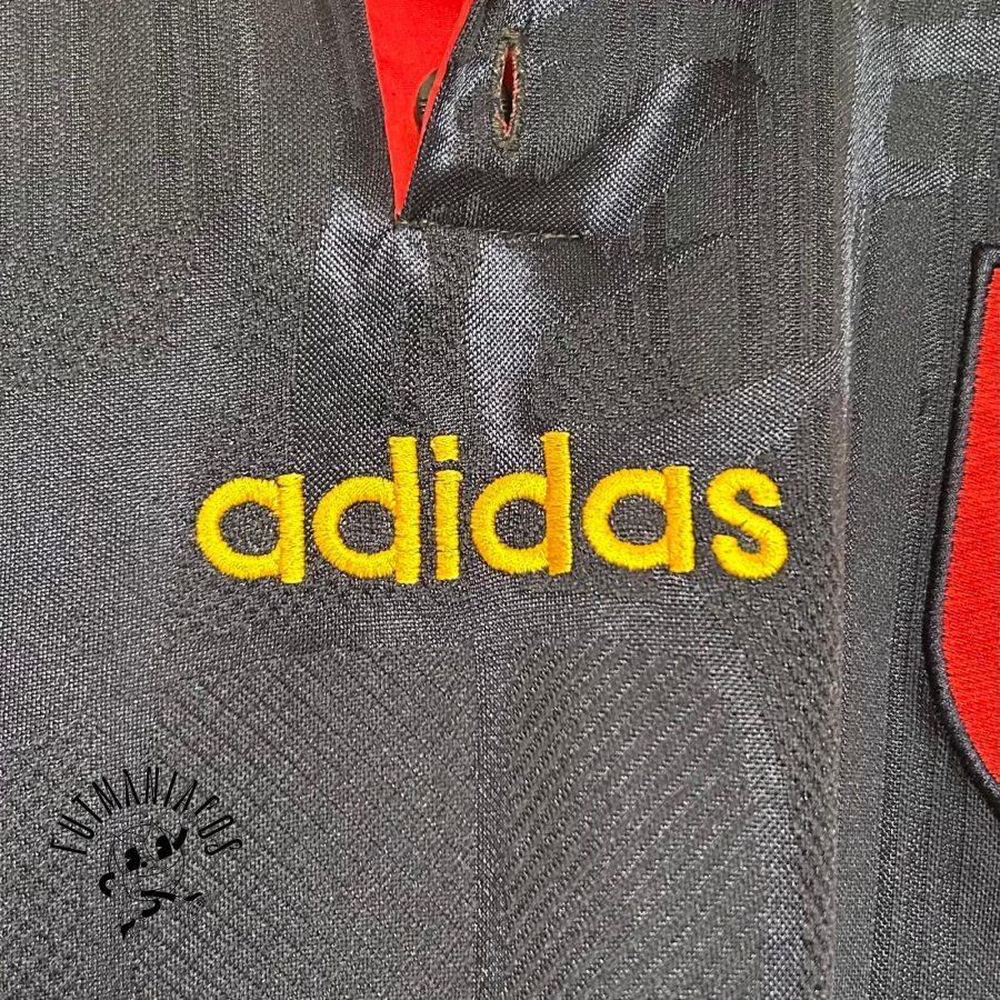 spain-away-jersey-adidas-1996-logo