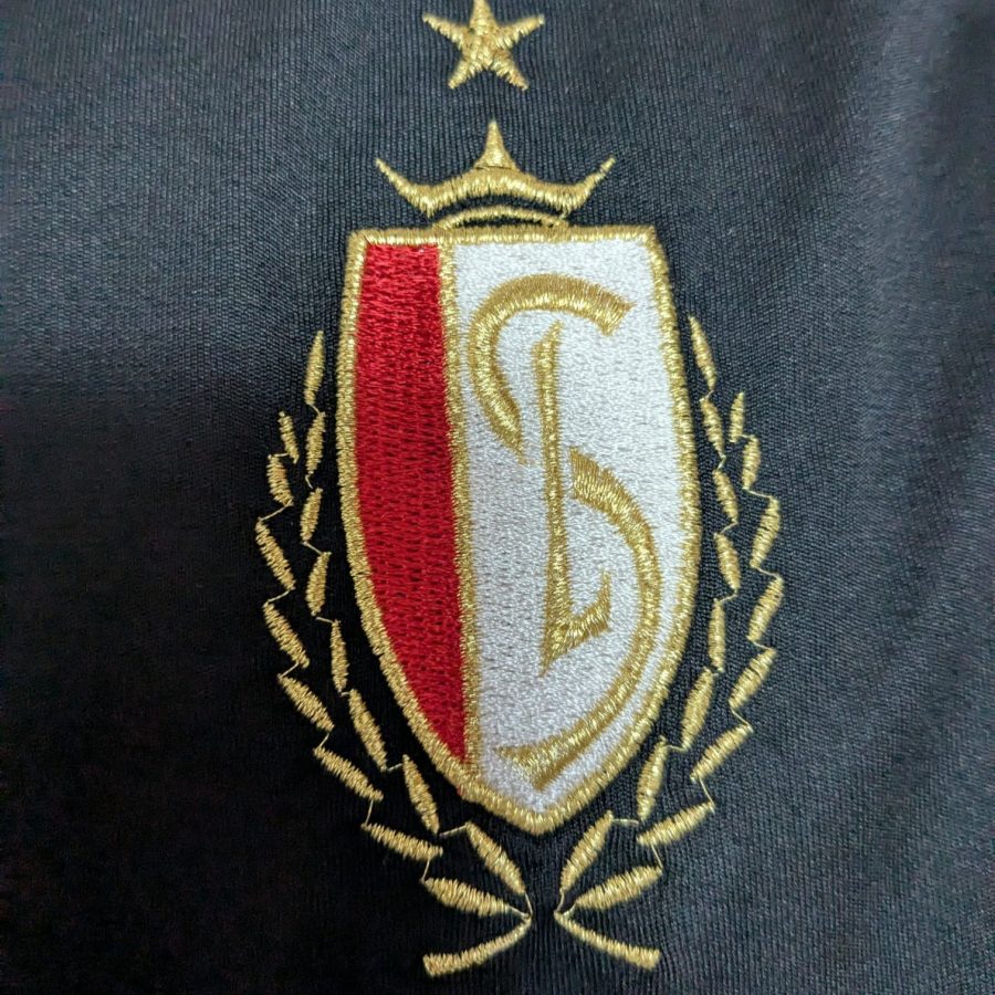 standard-lieja-liege-2010-2011-away-planete-rouge-3