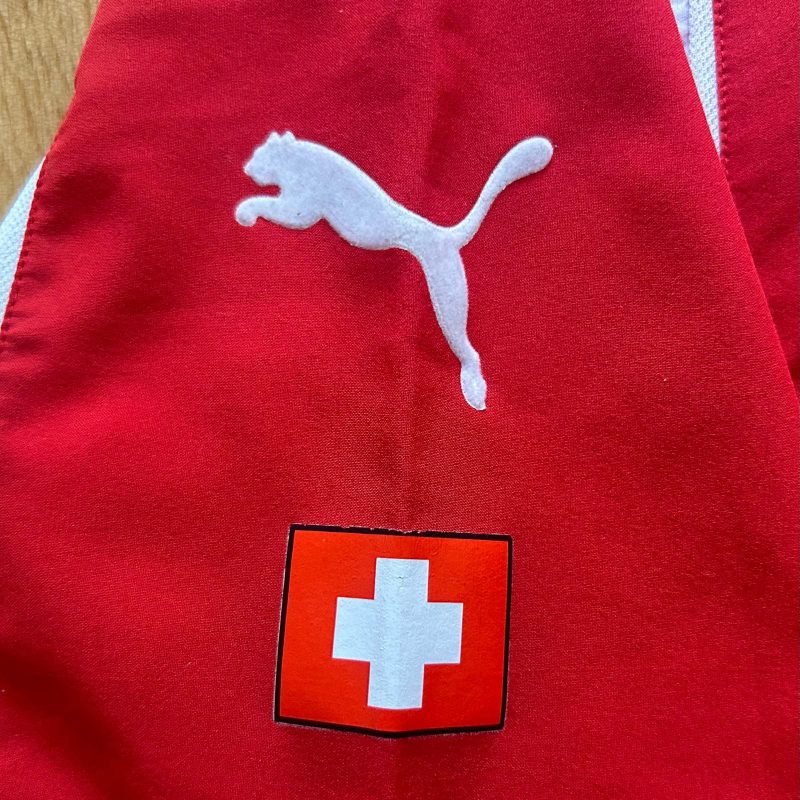 switzerland swiss svizzera suisse home puma 2004 2006 red