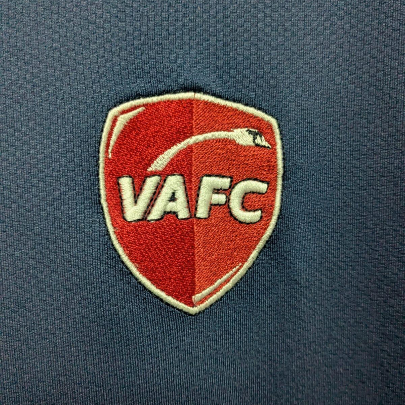 valenciennes-nike-2009-2010-third-3