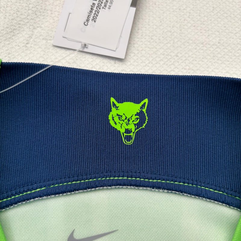 vfl-wolfsburg-nike-home-2022-2023-10