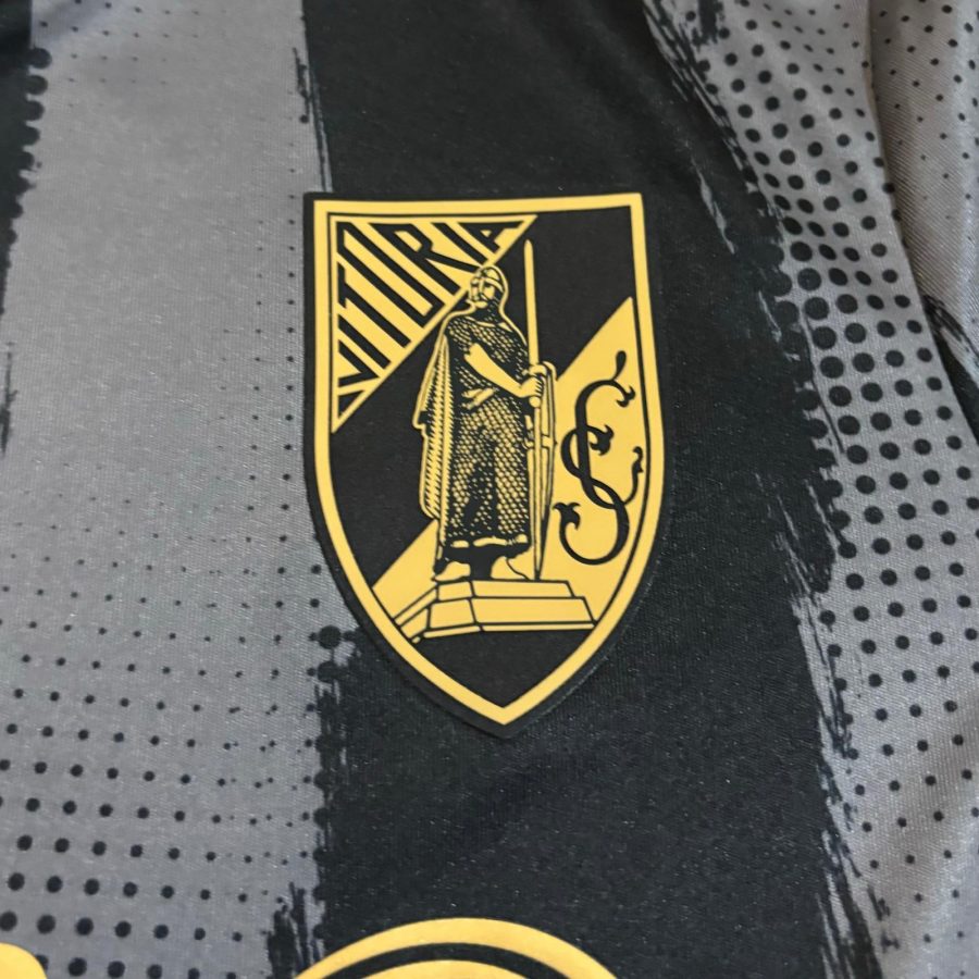 vitoria sc guimaraes macron away jersey 2022 2023 grey black