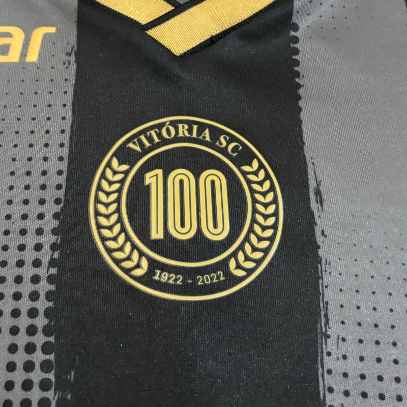 vitoria sc guimaraes macron away jersey 2022 2023 grey black