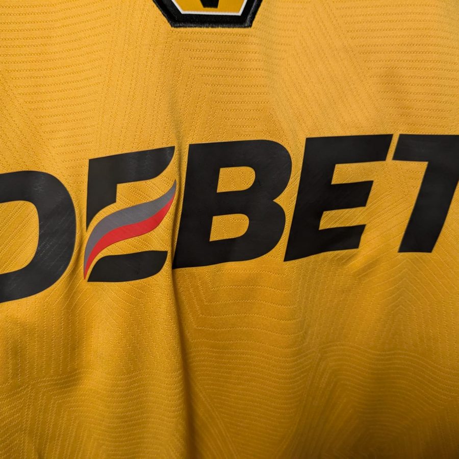 wolverhampton-wanderers-wolves-2024-2025-sudu-home-3